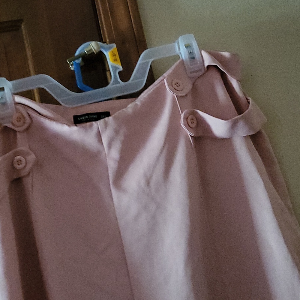 Blush pink cropped/petite wide leg pants